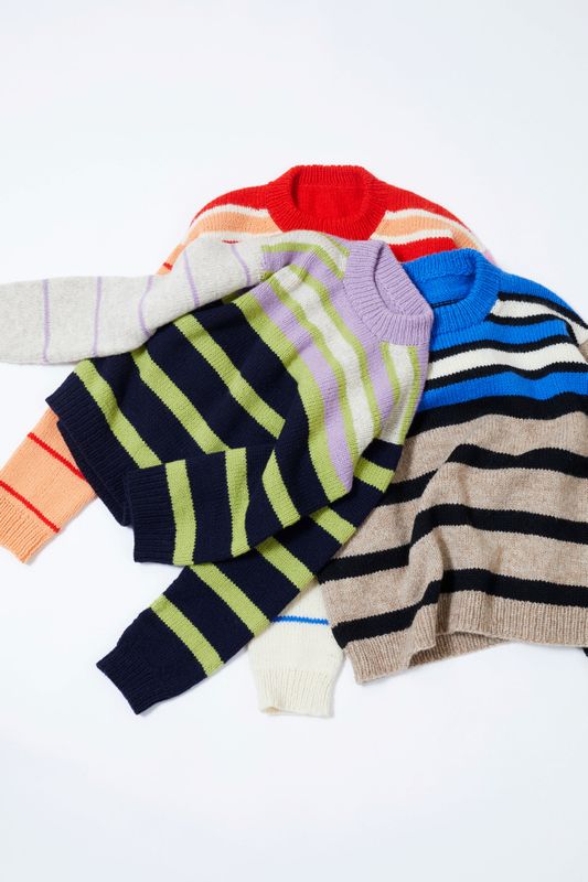 452 Uni stripegenser