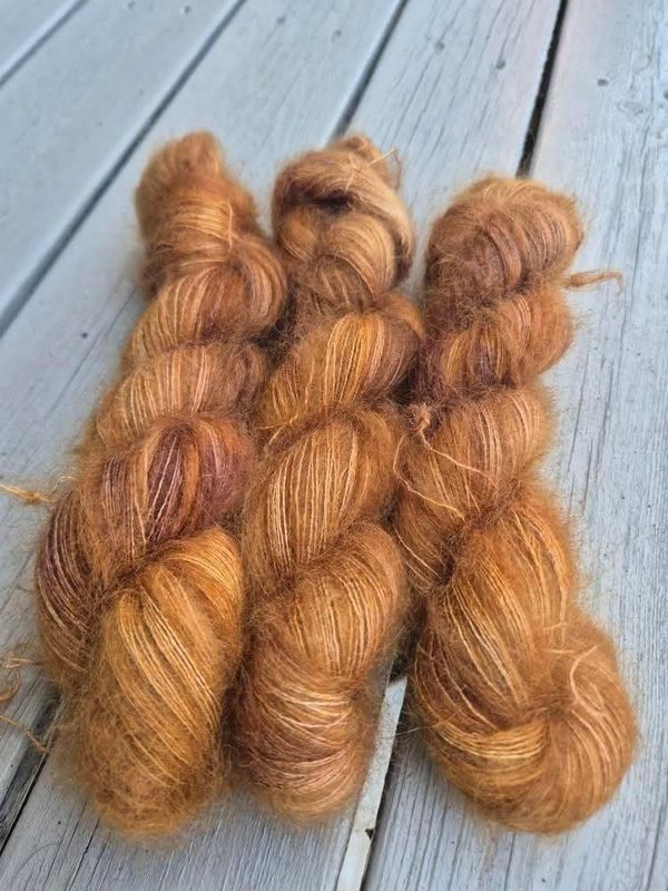 Silk Mohair, Kastanje