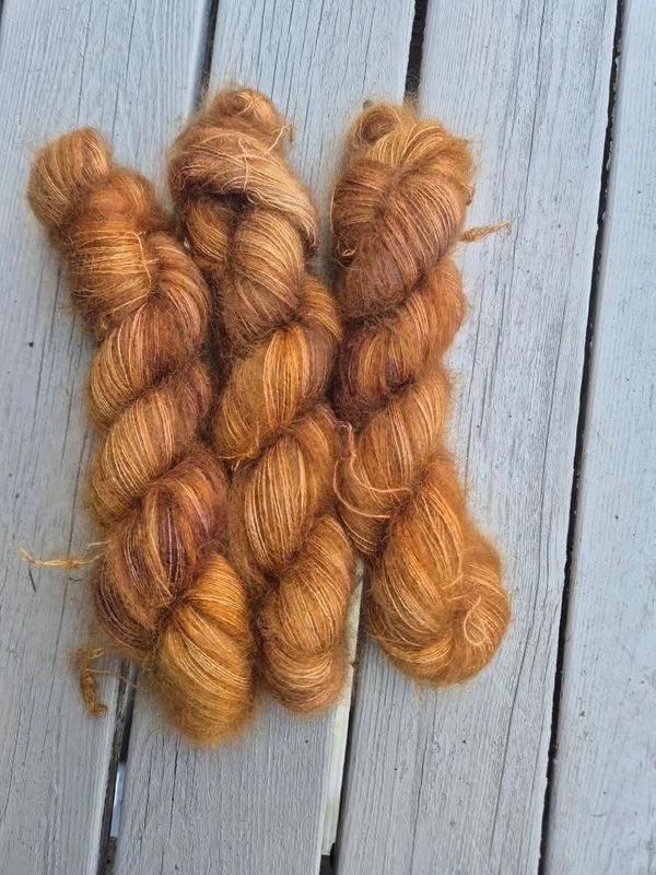 Silk Mohair, Kastanje